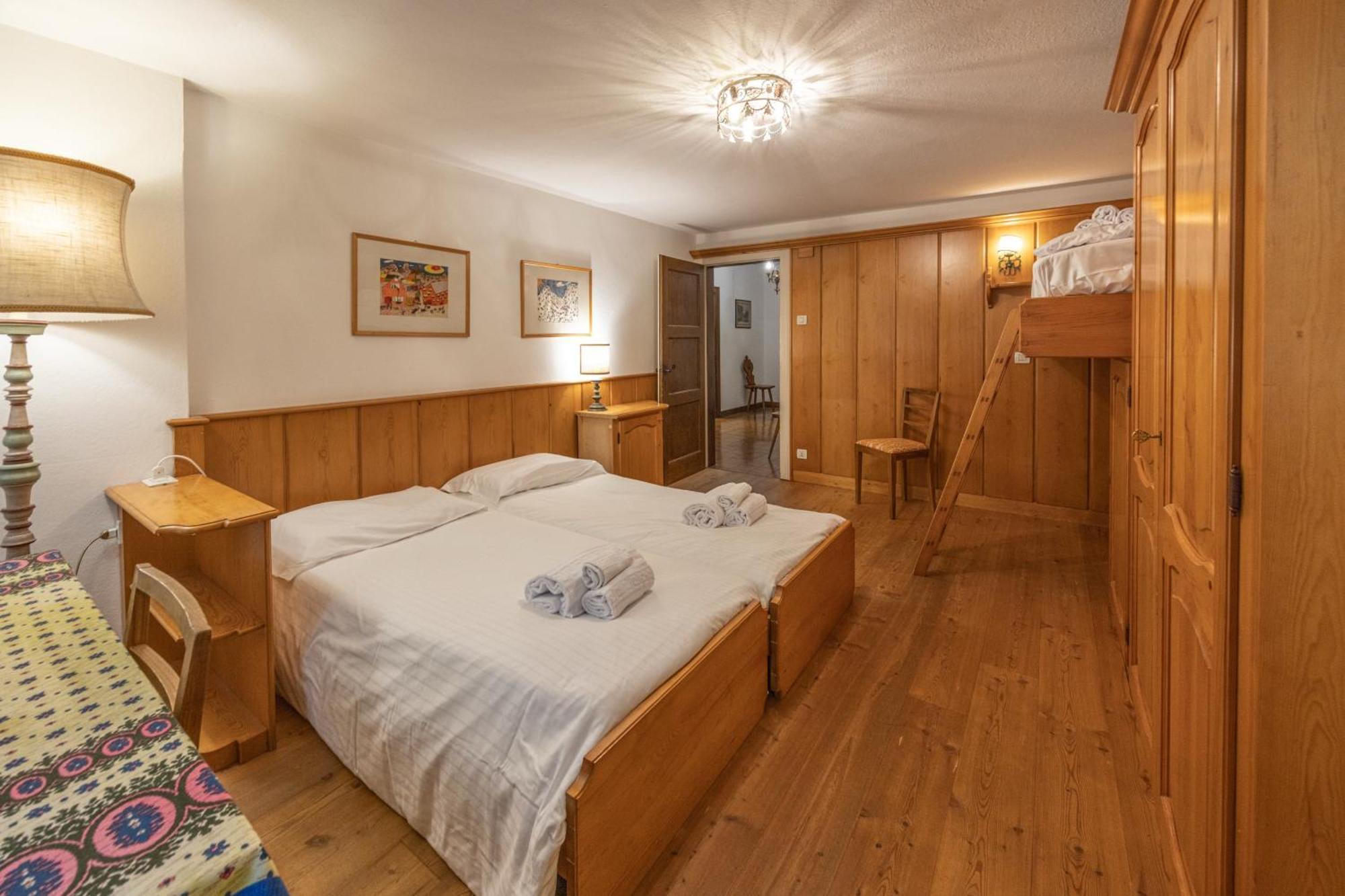 Casa Ca Dei Fiori A Due Passi Dal Centro Di Cortina Apartment Cortina d'Ampezzo Exterior photo