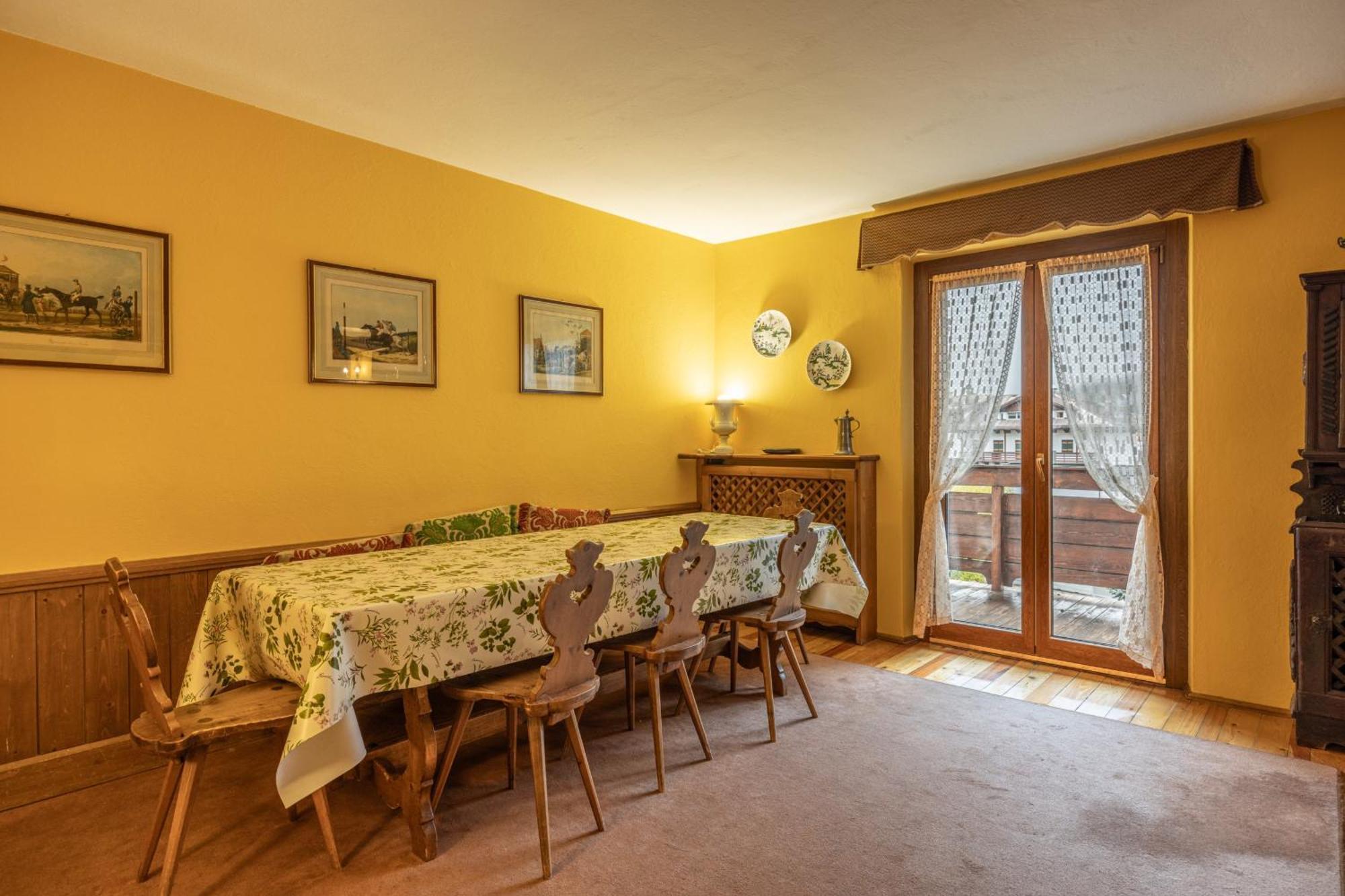 Casa Ca Dei Fiori A Due Passi Dal Centro Di Cortina Apartment Cortina d'Ampezzo Exterior photo